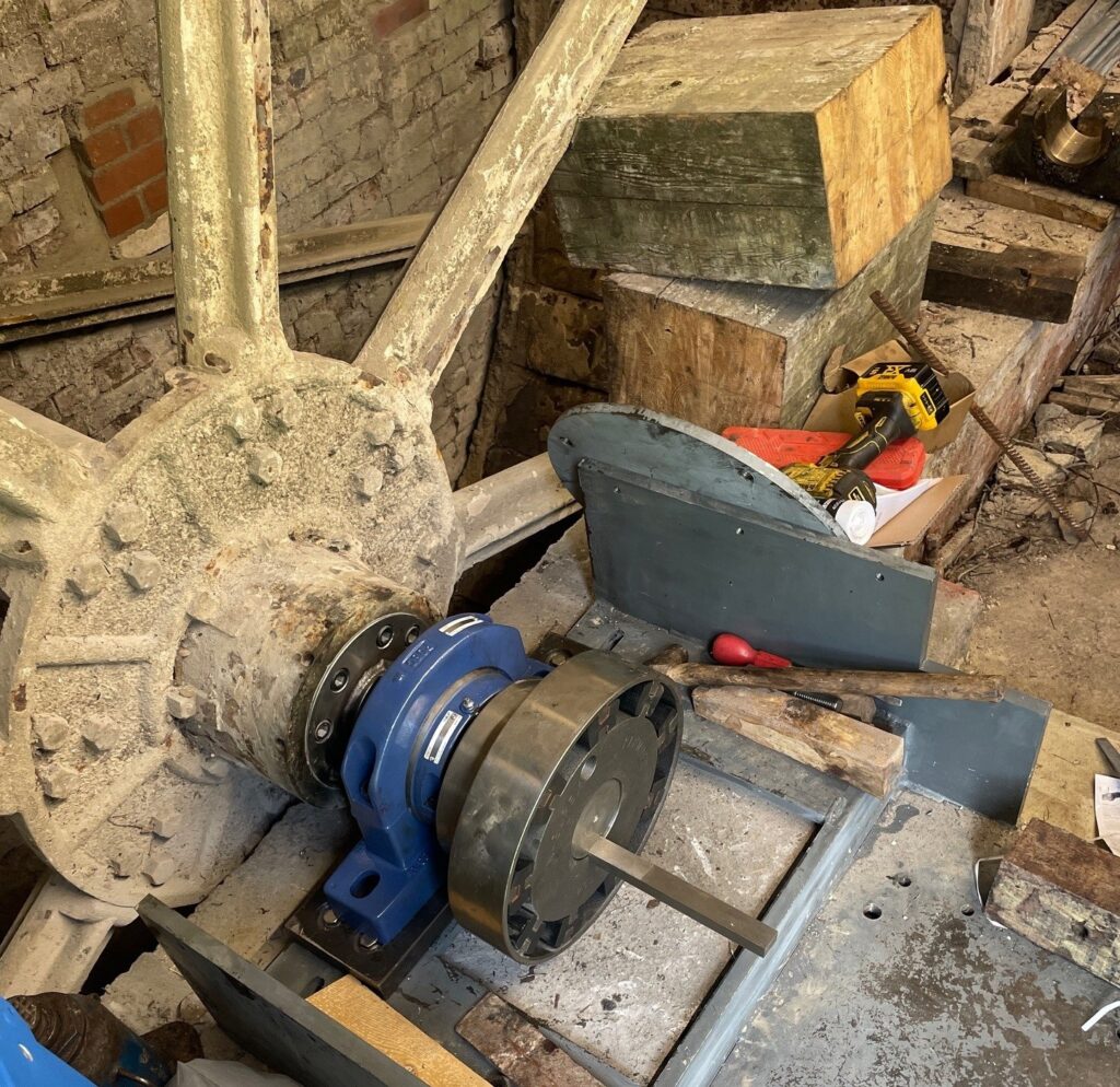 Fitting new bearing onto new plinth